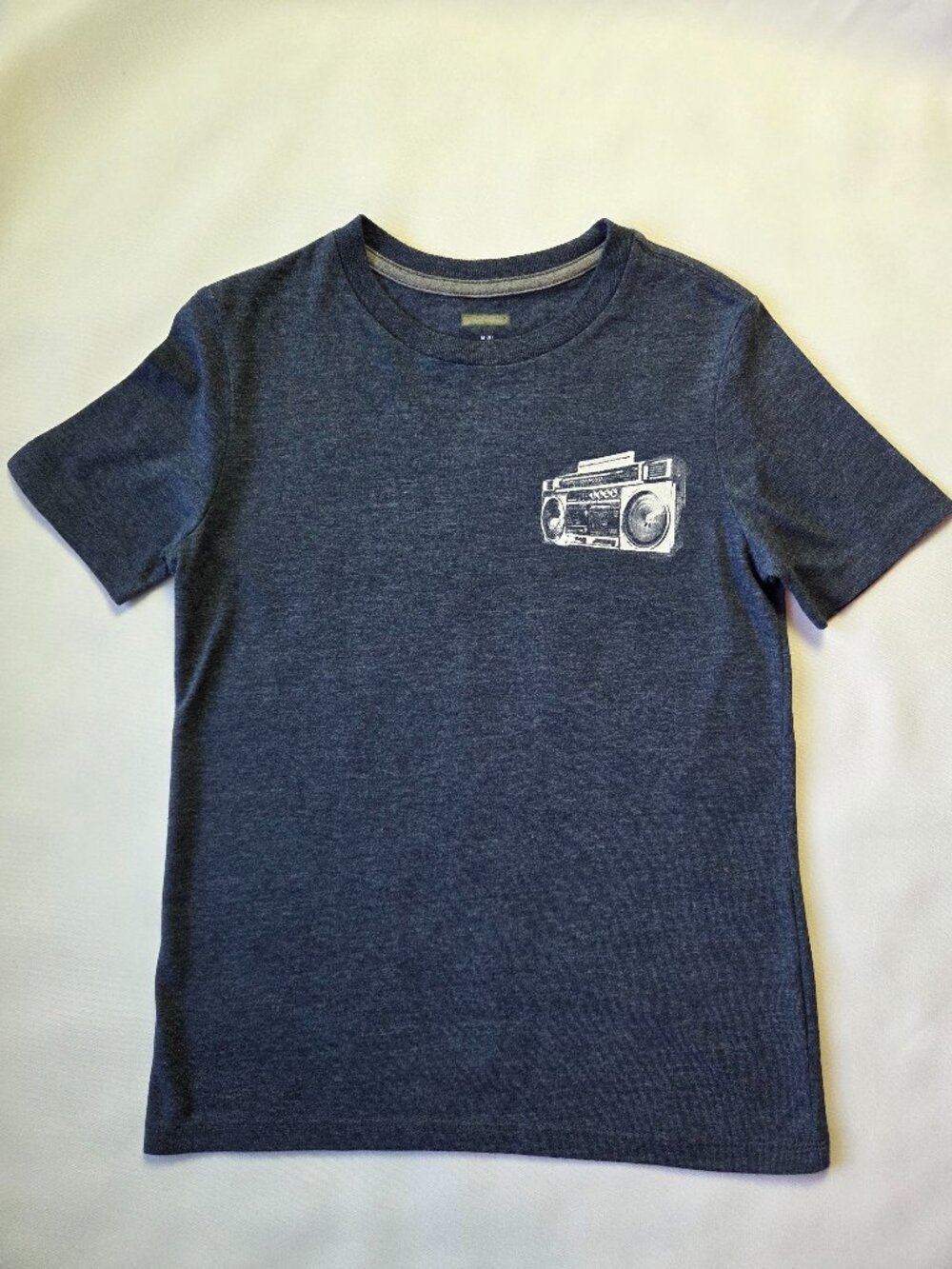 Boys Graphic Heather Navy Blue T-Shirt(size M 8)